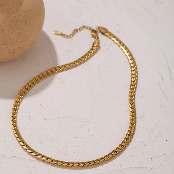 💛18K gold plated snake chain - Picture 8 of 10